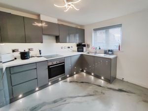 Photo 6- click for photo gallery